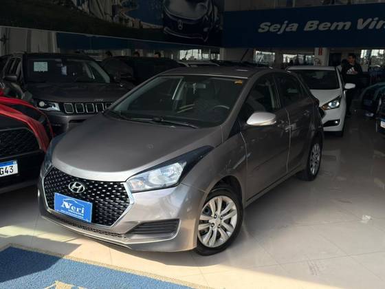 HYUNDAI HB20 1.6 COMFORT PLUS 16V FLEX 4P AUTOMÁTICO